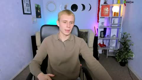 kael_rin online show from April 12, 9:03 am