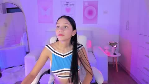 Snapshot of kahty_joness chatting on December 1, 1:16 pm Kahty online show from December 1, 1:16 pm