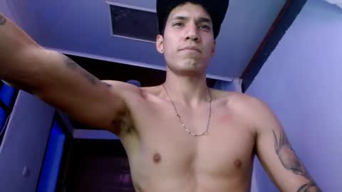 kai_anderr online show from February 19, 3:28 am