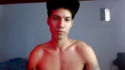 kai_anderr online show from March 6, 10:04 pm
