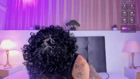 Snapshot of kai_riptide chatting on September 28, 8:36 pm Kai online show from September 28, 8:36 pm