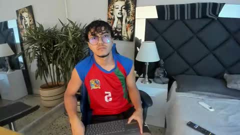 kai_storn online show from March 24, 11:15 am