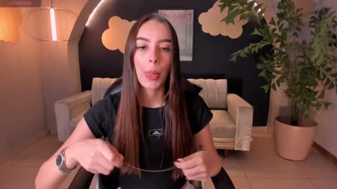 Snapshot of kaiaferreira chatting on March 4, 12:12 pm Kaia Ferreira online show from March 4, 12:12 pm
