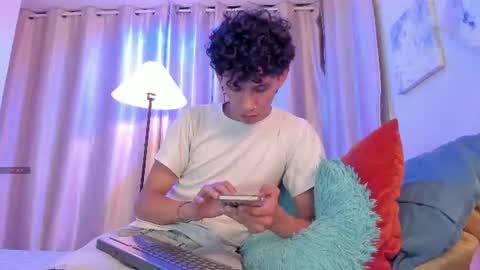 kai online show from July 12, 3:30 am