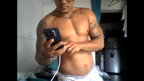 Snapshot of kail_1111 chatting on December 5, 4:14 pm kail_1111 online show from December 5, 4:14 pm