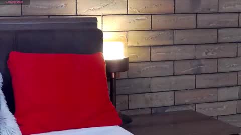 Kaila Lewis online show from September 25, 6:11 pm