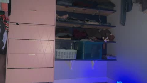 Kailee Smile online show from April 8, 4:23 am