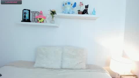 Snapshot of kailua_rose chatting on September 13, 6:08 pm KailuaRose online show from September 13, 6:08 pm