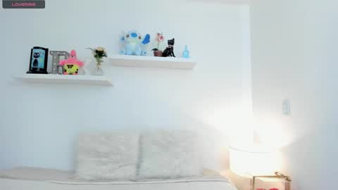 Snapshot of kailua_rose chatting on October 25, 7:08 pm KailuaRose online show from October 25, 7:08 pm