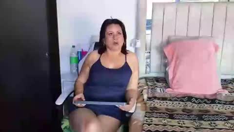 Snapshot of kaily_jonness chatting on January 18, 6:43 pm kaily jonness online show from January 18, 6:43 pm