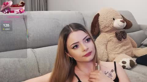 Kailyn online show from February 8, 9:04 pm