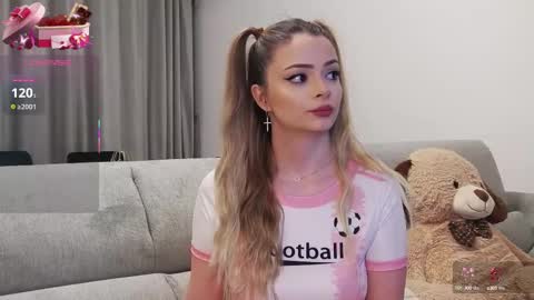 Kailyn online show from February 15, 9:48 pm