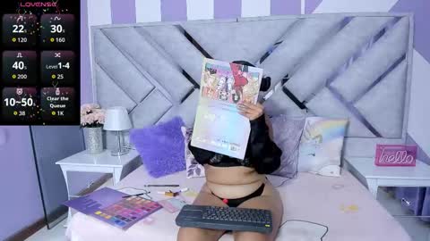 kaily online show from October 24, 7:21 pm