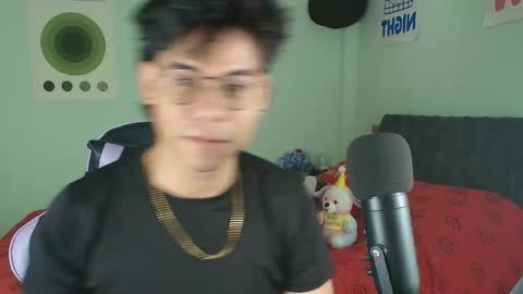 Davee online show from April 22, 12:07 pm