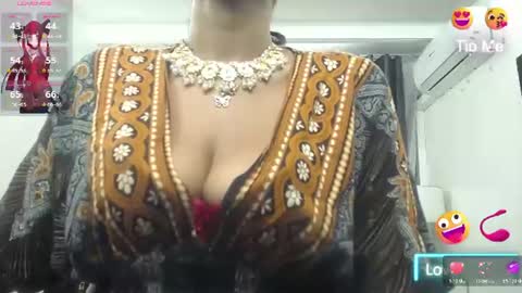 Snapshot of kairadayaamaii chatting on June 12, 11:53 am Kaira online show from June 12, 11:53 am