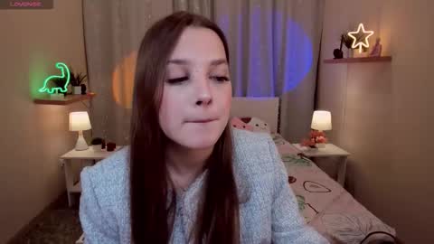 Snapshot of kaisajenner chatting on November 23, 7:13 pm Kaisa online show from November 23, 7:13 pm