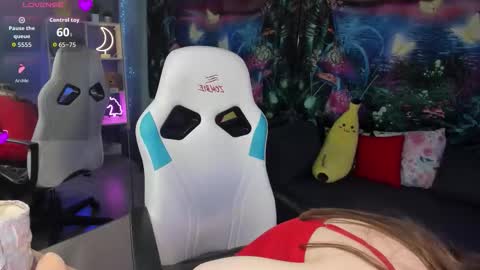 Snapshot of kaisajenner chatting on February 21, 11:33 am Kaisa online show from February 21, 11:33 am