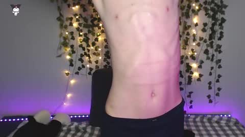 Snapshot of kaislutx chatting on November 14, 1:04 am slutkai online show from November 14, 1:04 am