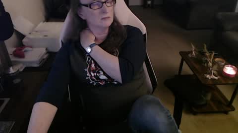 Camprincess331 online show from May 10, 1:44 am