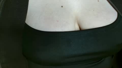 Kaitlin online show from April 15, 10:11 am