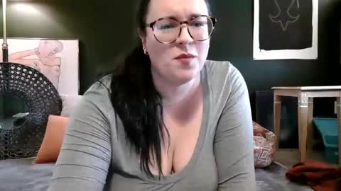 Snapshot of kaitrosss chatting on May 14, 9:32 pm kaitrosss online show from May 14, 9:32 pm