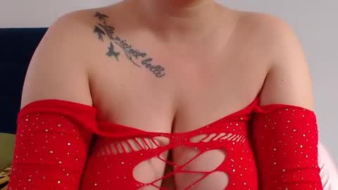 Snapshot of kajasexydoll4u chatting on June 29, 7:36 am Kajasexydoll4u online show from June 29, 7:36 am