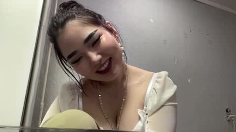 Sakura online show from March 30, 5:25 pm