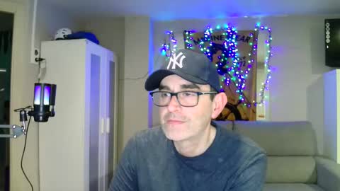 Snapshot of kalem48 chatting on March 2, 10:05 pm MusicMen49 online show from March 2, 10:05 pm