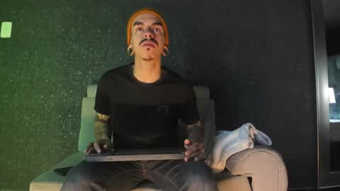 Snapshot of kaletattoos chatting on October 26, 12:00 pm Kale online show from October 26, 12:00 pm