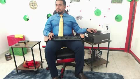 Kaleth online show from April 9, 2:22 am