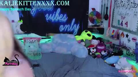 KalieKitten online show from March 26, 9:09 pm