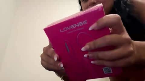 kalifaluver online show from February 14, 10:12 am