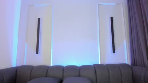 Carolina   online show from February 7, 7:27 pm