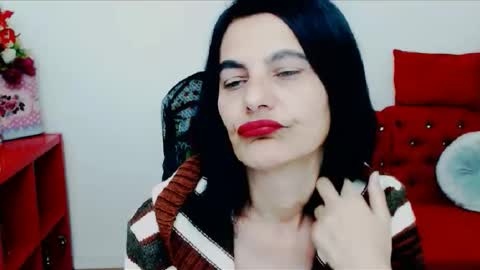 Snapshot of kalysta4u chatting on October 1, 3:12 am kalysta4u - EX - Bestbangmilf online show from October 1, 3:12 am