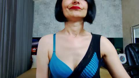 Snapshot of kalystaswiss chatting on May 5, 5:26 am Kalista online show from May 5, 5:26 am