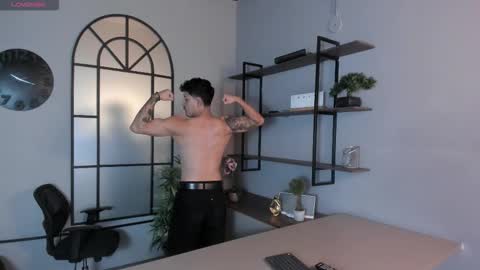 Snapshot of kamal_wolff chatting on February 16, 12:01 pm jhon online show from February 16, 12:01 pm