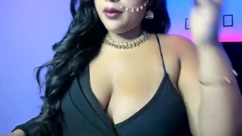 Online 800 to 1400 online show from May 5, 4:48 pm
