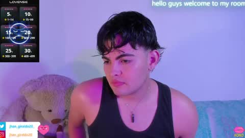 camilo  independent model online show from May 18, 9:53 pm
