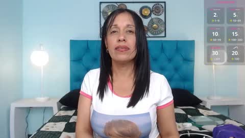 Snapshot of kamila_gh chatting on October 14, 8:53 pm Kami online show from October 14, 8:53 pm