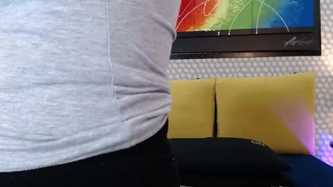 Kami online show from February 26, 7:35 pm