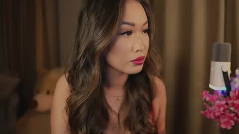 kamilee__xo online show from June 24, 6:51 pm