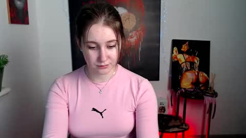 kamilla_love_ online show from February 20, 3:01 pm