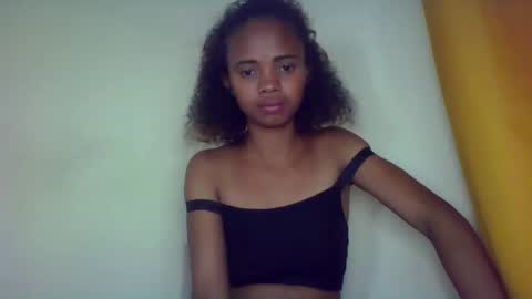 kamillah69 online show from November 17, 6:46 pm