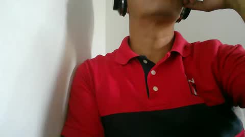 Kamilo online show from February 12, 7:09 pm