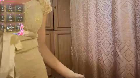 Mari  Simmons online show from November 21, 8:24 am