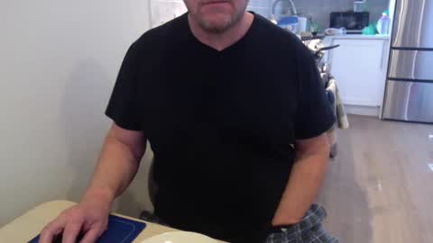 Cam with Me Vixens DM me online show from April 13, 4:01 pm