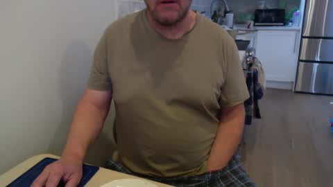 Cam with Me Vixens DM me online show from April 20, 2:20 pm