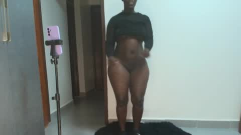 Snapshot of kandy_springs chatting on June 7, 7:50 pm kandy_springs online show from June 7, 7:50 pm