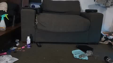 Snapshot of kandydreamss chatting on October 17, 1:35 pm Kandy Dreams online show from October 17, 1:35 pm