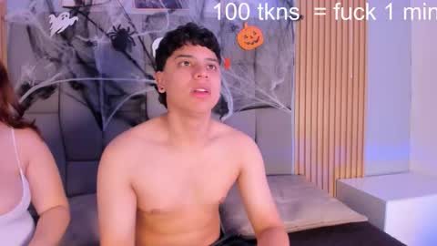 kandyfrees online show from October 26, 1:06 pm